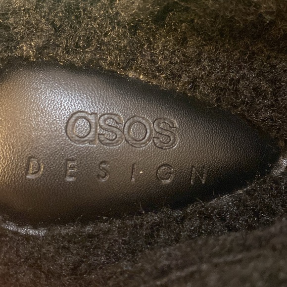 OSOS Design Black buckle slippers - Picture 2 of 5